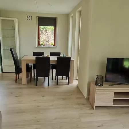 Vakantiewoning Maas En Waal 40