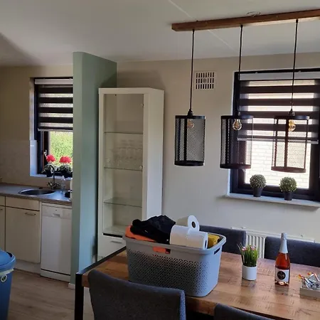 מלון Vakantiewoning Maas En Waal 40 Ewijk